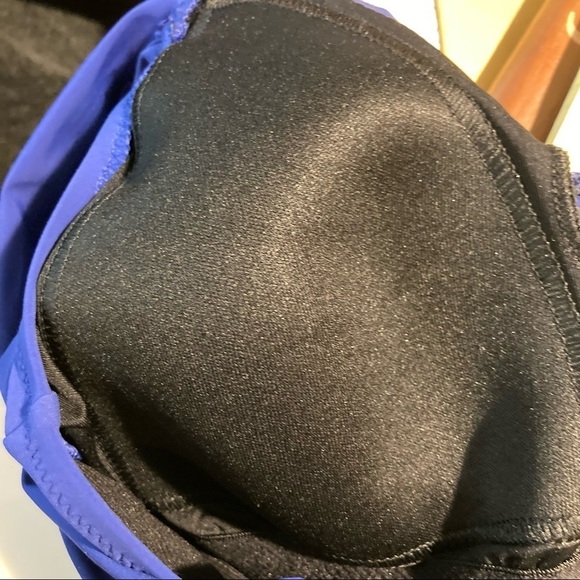 LAND’S END Sz 4 Cross Ruched Chest Fabric Wide Strap  Built in Bra Bathingsuit - Picture 6 of 8